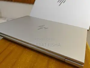 New Laptop HP EliteBook 830 G9 16GB Intel Core I5 SSD 512GB