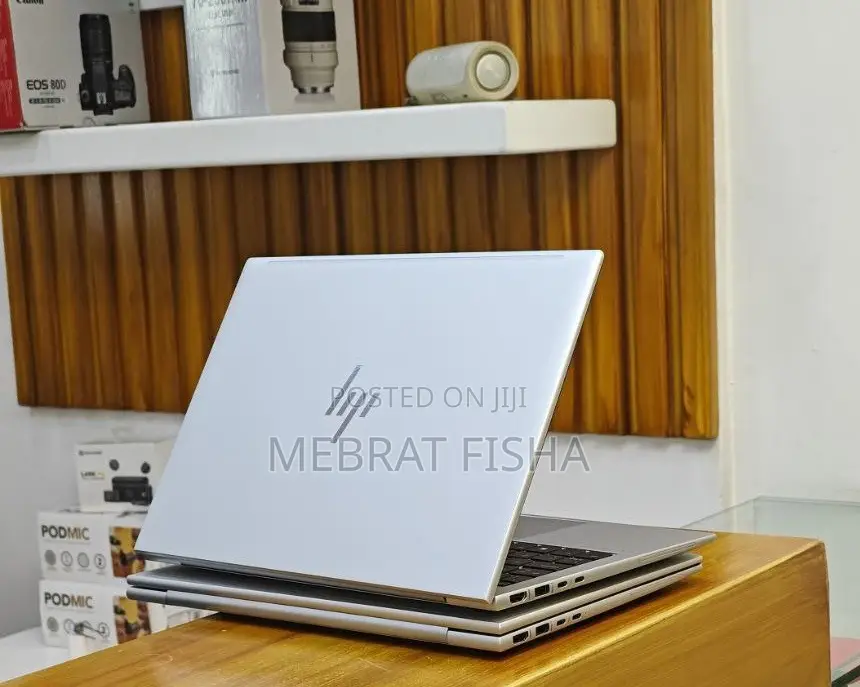New Laptop HP EliteBook 830 G9 16GB Intel Core I5 SSD 512GB