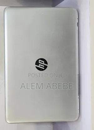 New Laptop HP Pavilion 15 8GB Intel Core I5 SSD 256GB