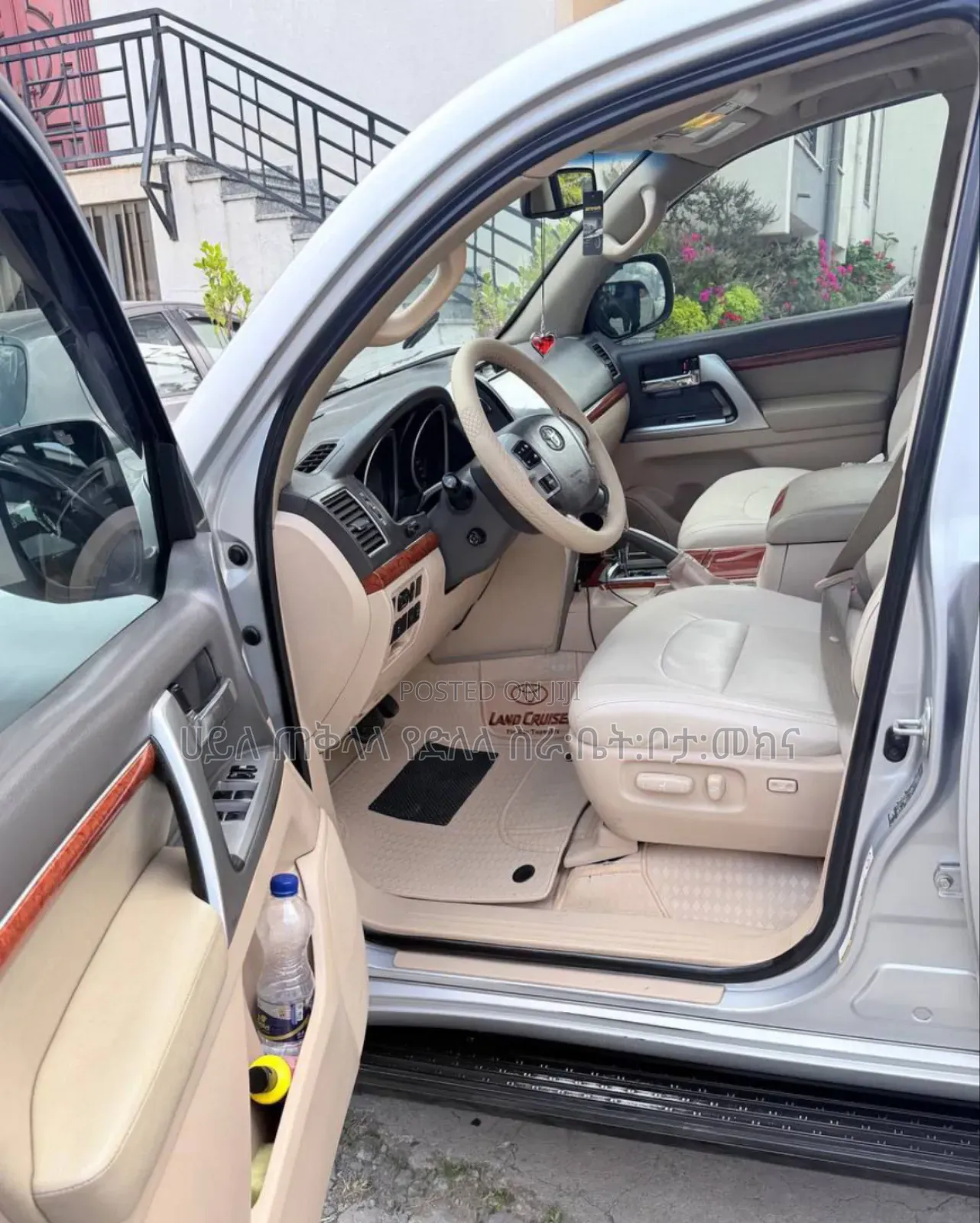 Toyota Land Cruiser 2016 Silver