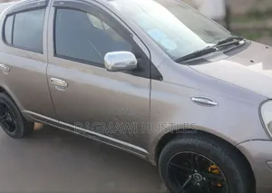 Toyota Yaris 1.0 2004 Gray