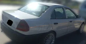 Mitsubishi Lancer 1998 White