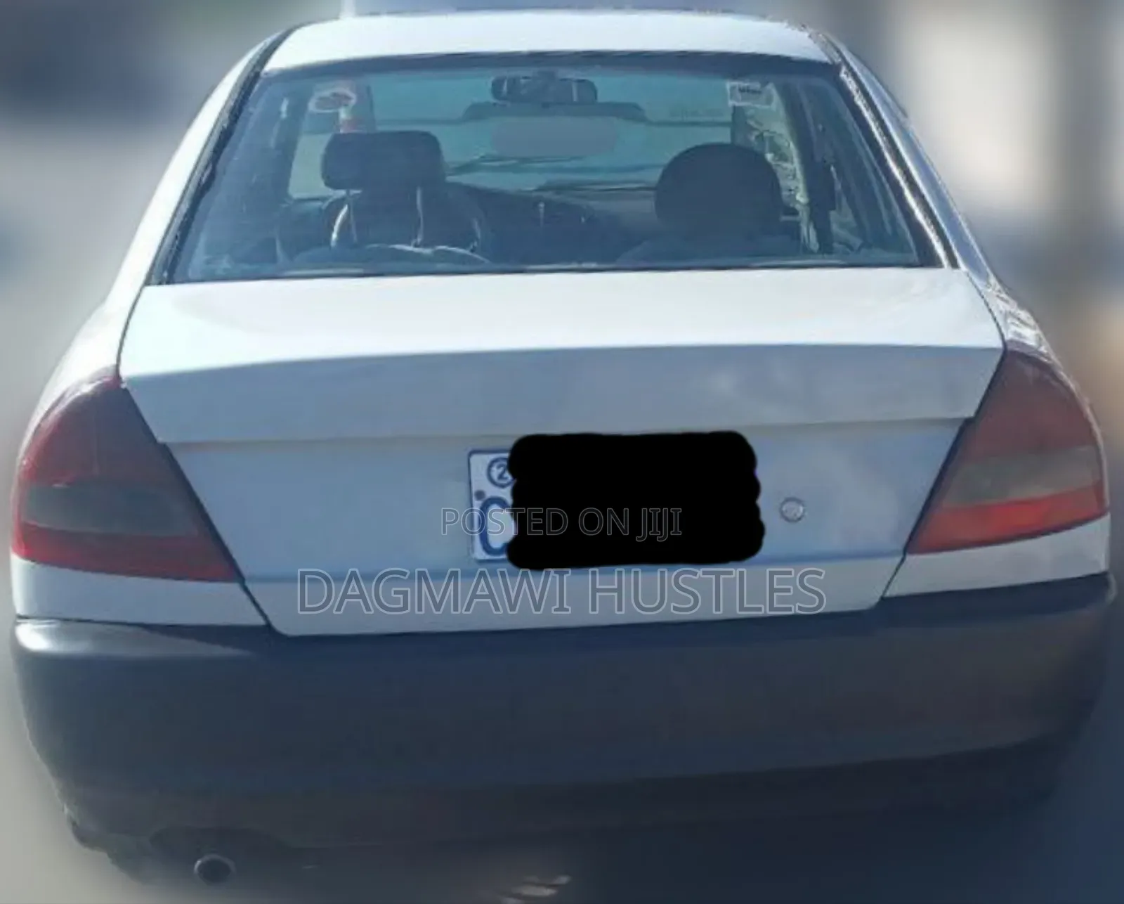 Mitsubishi Lancer 1998 White