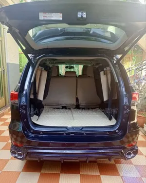 Toyota Fortuner 2018 Matt Black