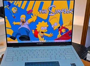 New Laptop Asus Zenbook 14 UX434 16GB Intel Core I7 SSD 512GB