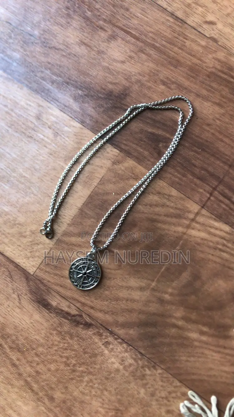 Silver Pendent Chain