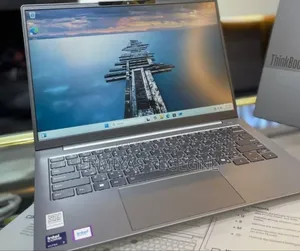 New Laptop Lenovo Legion 5 24GB AMD Ryzen 7 SSD 512GB