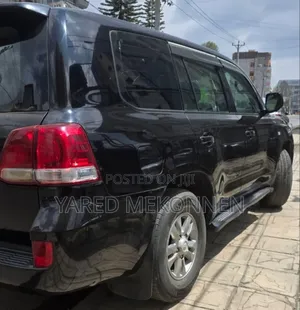 Toyota Land Cruiser 4.0 V6 GX-R 2010 Black