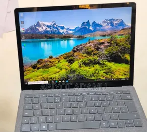 Photo - New Laptop Microsoft Surface Book 3 16GB Intel Core I7 SSD 512GB