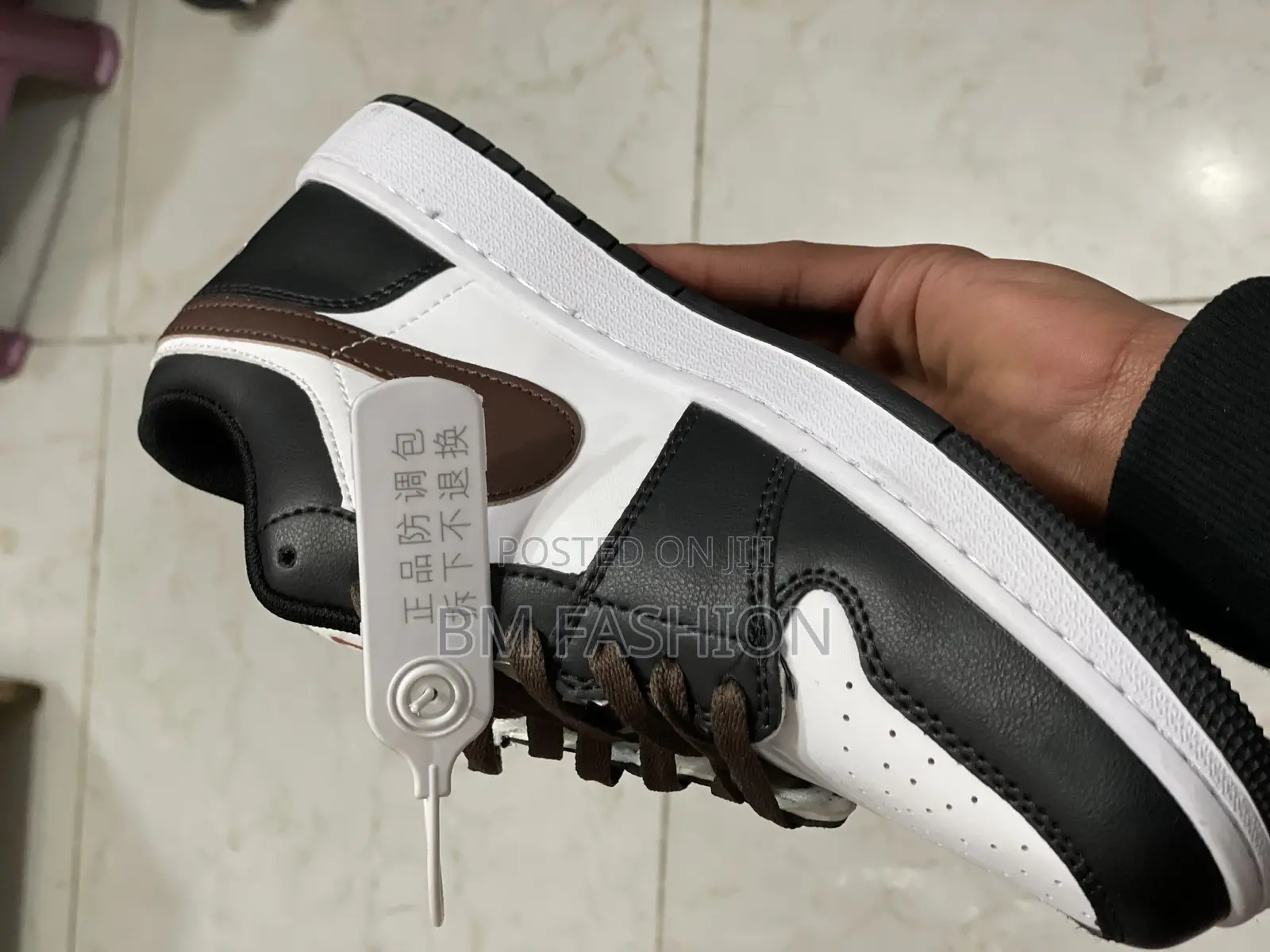 Jordan 1 Low Trainers Black/White Baroque