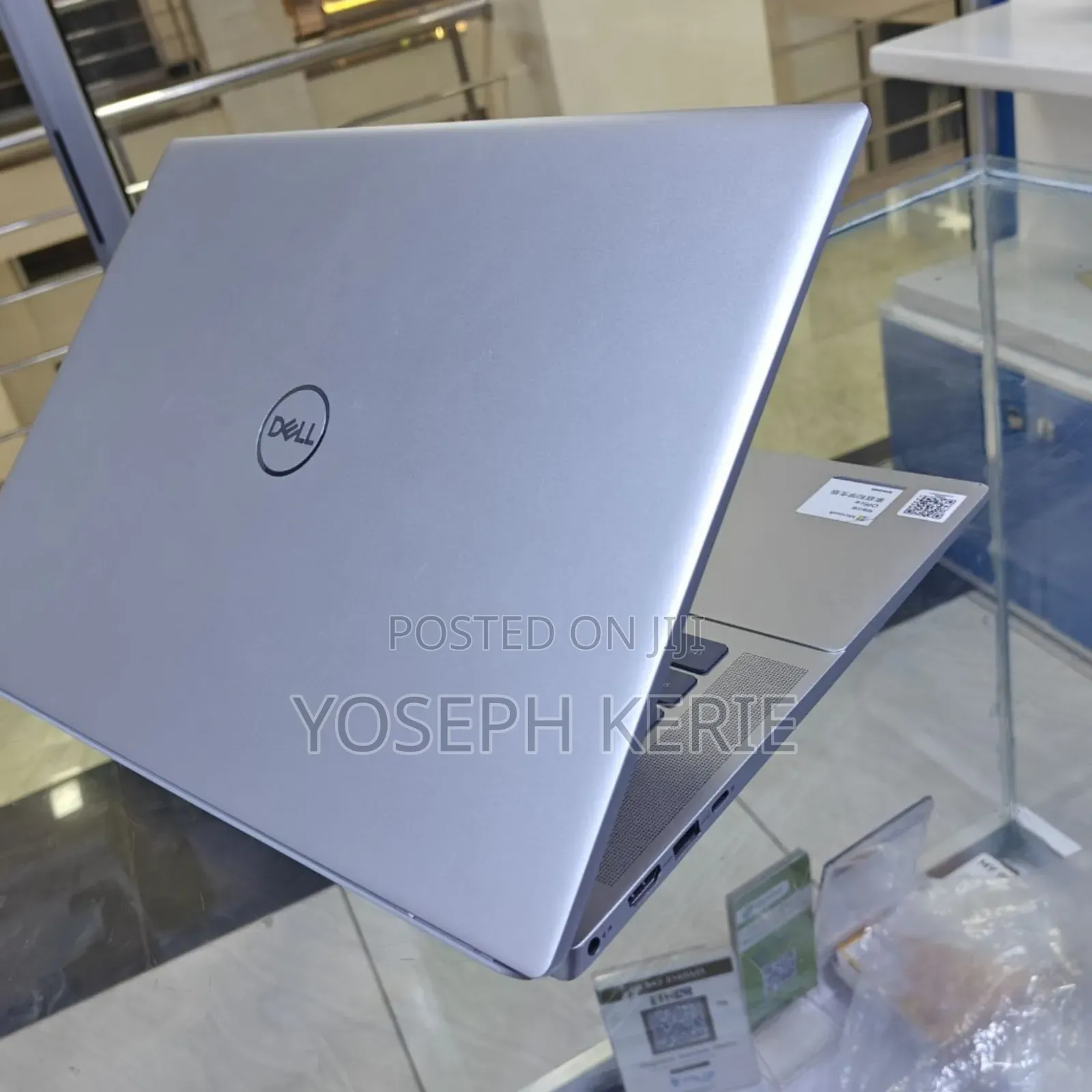 New Laptop Dell Inspiron 15 16GB Intel Core I7 SSD 512GB