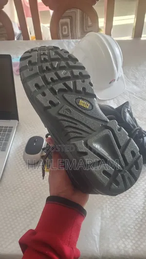 Safety Joggers Leather Quality Safty Shoe