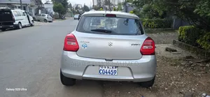 Suzuki Swift 2021 Silver