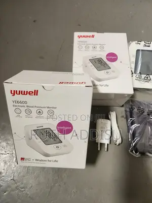 Photo - Blood Pressuer Monitor堥不digital Medical Bp Monitor Yuwell