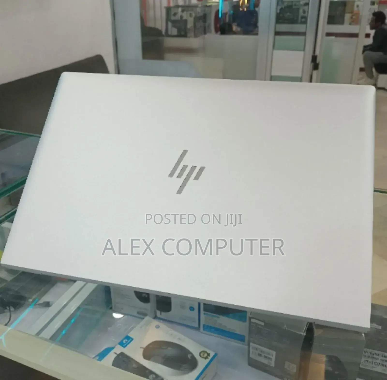 New Laptop HP EliteBook 840 G8 16GB Intel Core I7 SSD 512GB