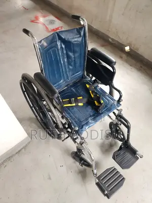 Wheelchair字體wheelchair較高brand New Wheelchair傳媒wheelchair凳我wheelchair