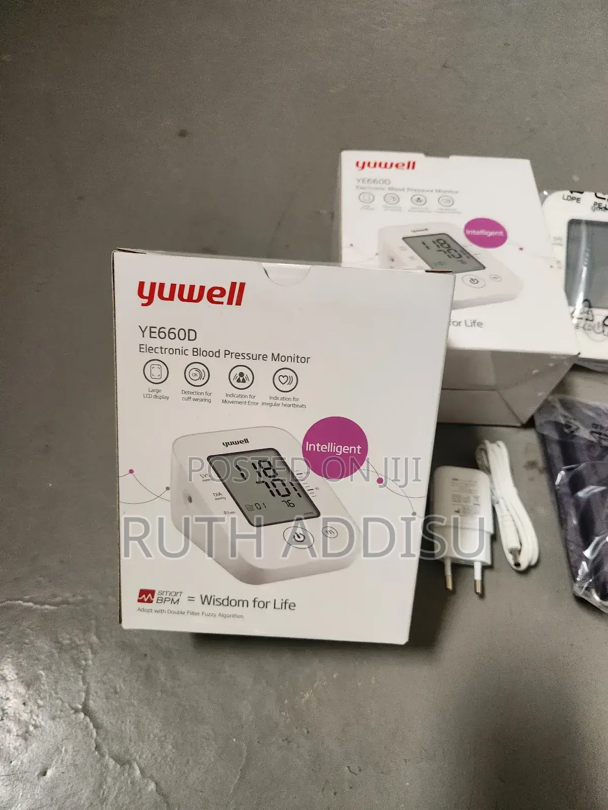 ጠንካራ የደም መለኪያ በቻርጅ የሚሰራ የደም መለኪያ Yuwell Blood Pressure Moniyor New