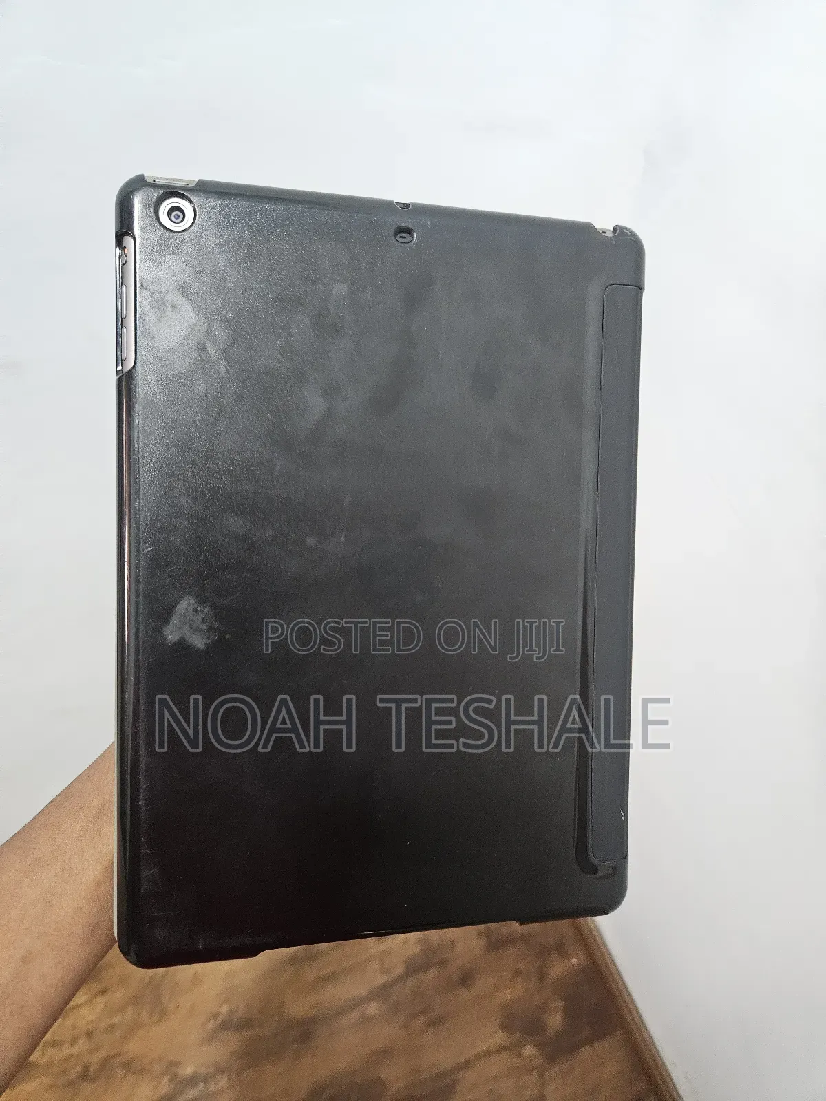 New Apple iPad Air 16 GB Gray