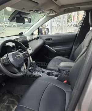 Toyota Corolla Cross 2024 Silver