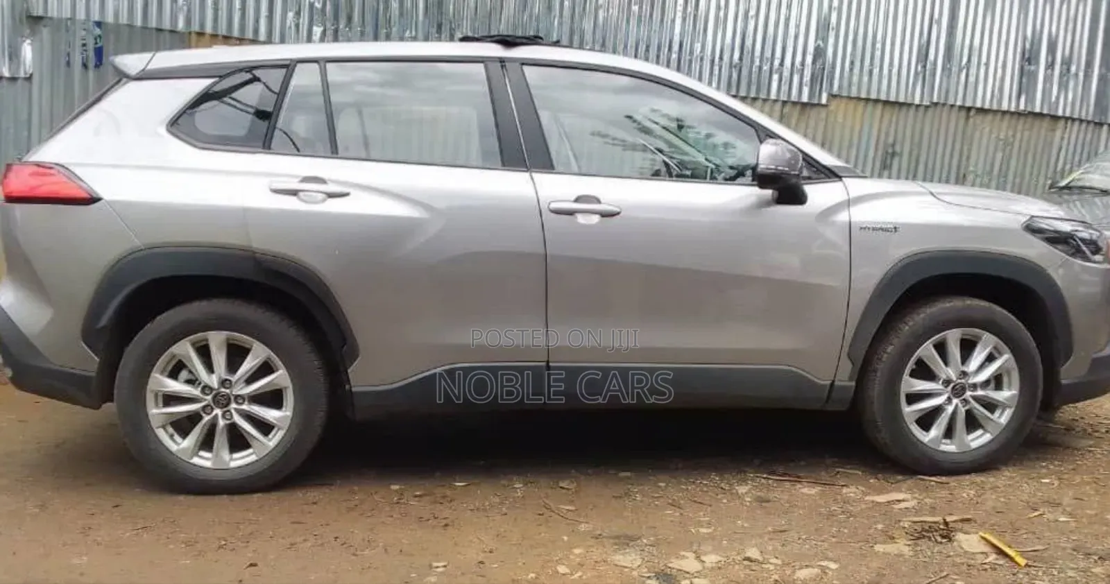 Toyota Corolla Cross 2024 Silver