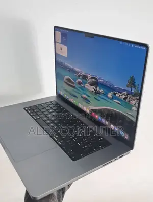 New Laptop Apple MacBook Pro M1 32GB Apple M1 Pro SSD 512GB