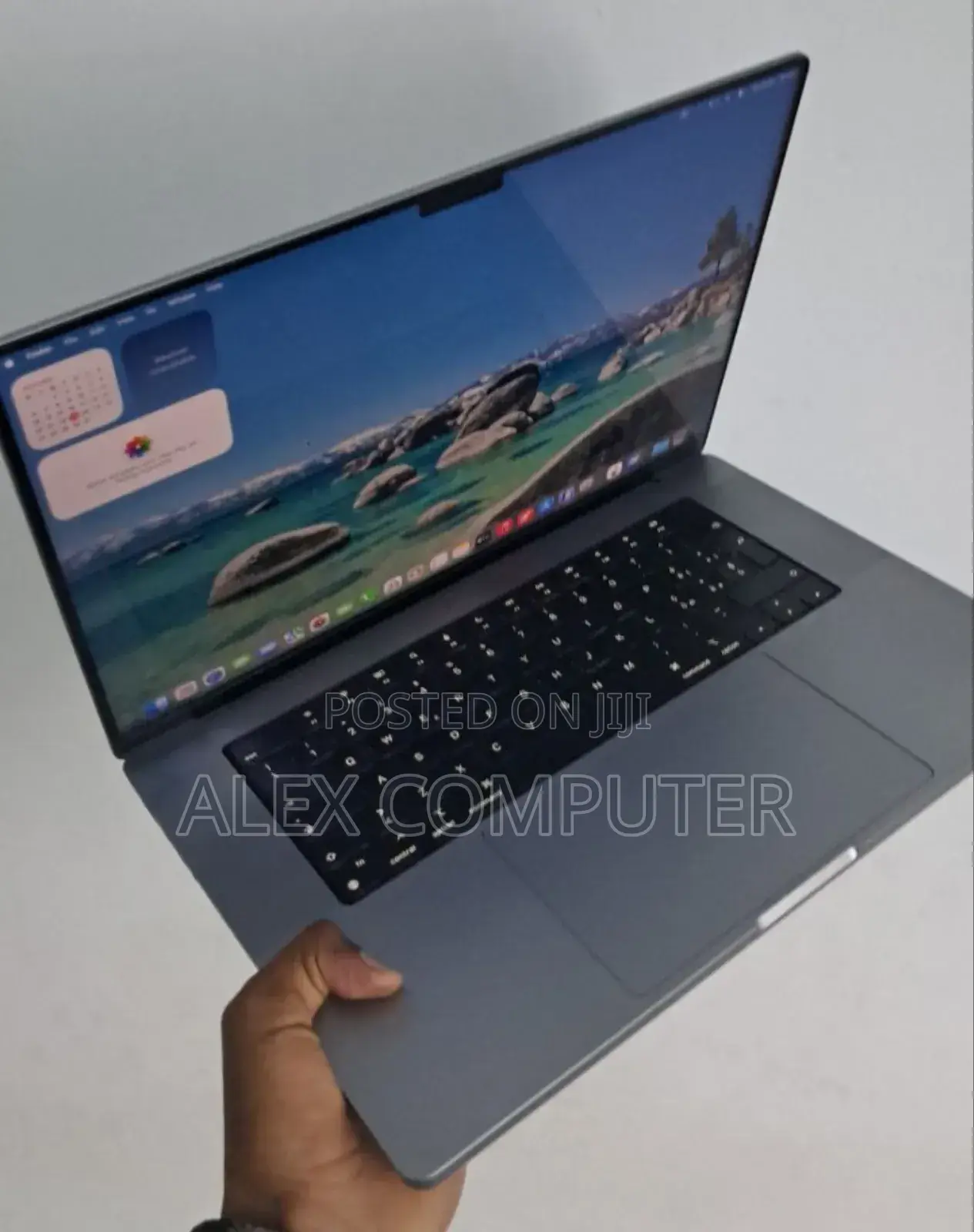 New Laptop Apple MacBook Pro M1 32GB Apple M1 Pro SSD 512GB