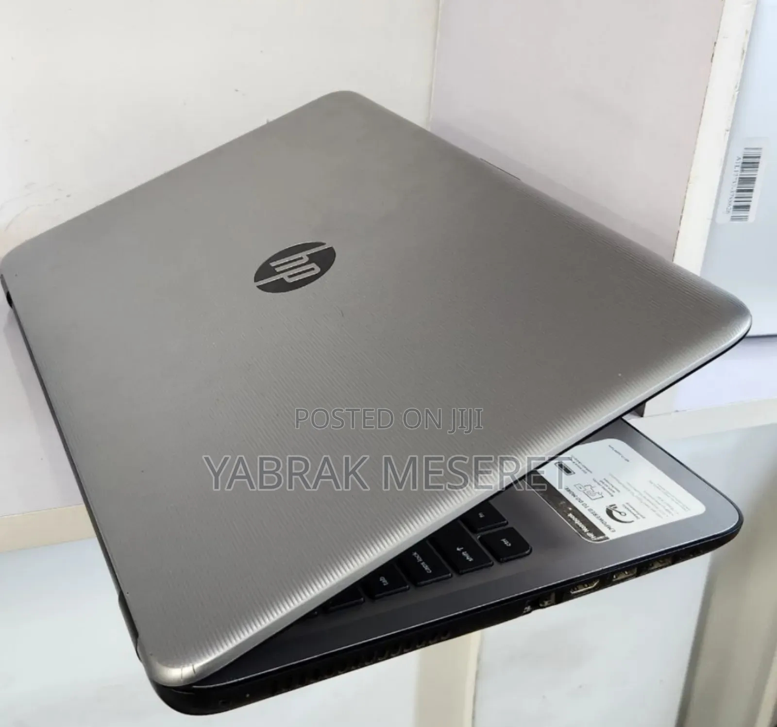 New Laptop HP 4GB Intel Core I3 HDD 1T