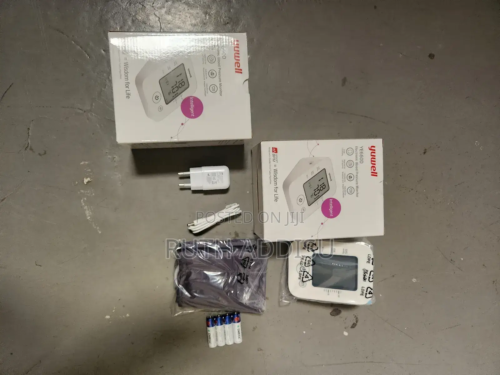 Yuwell Digital Blood Pressure Monitor痲你brand New Blood Pressuer Monito