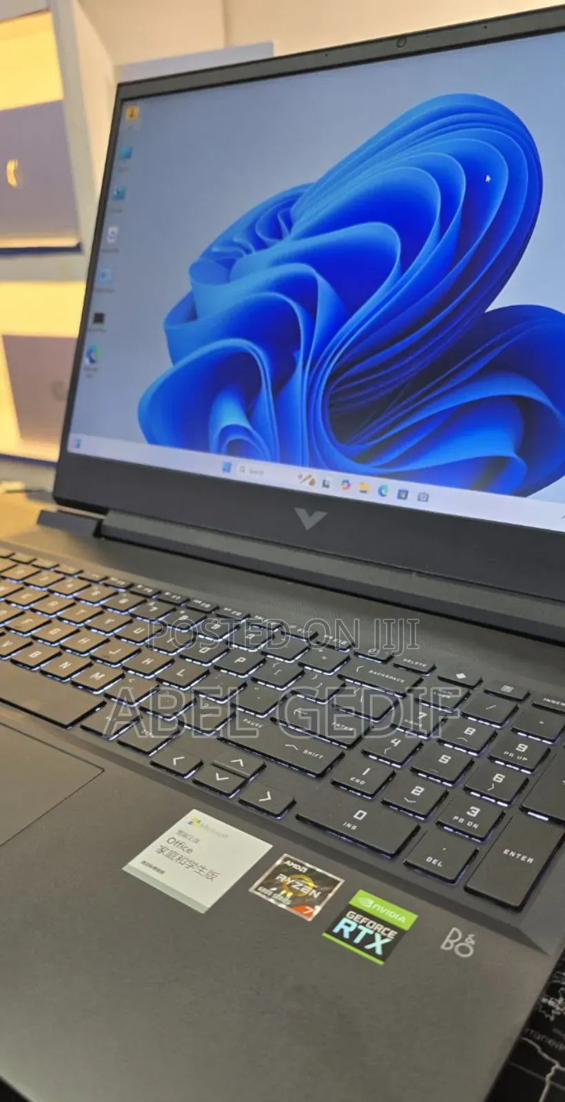 New Laptop HP Victus 15 16GB AMD Ryzen 7 SSD 512GB