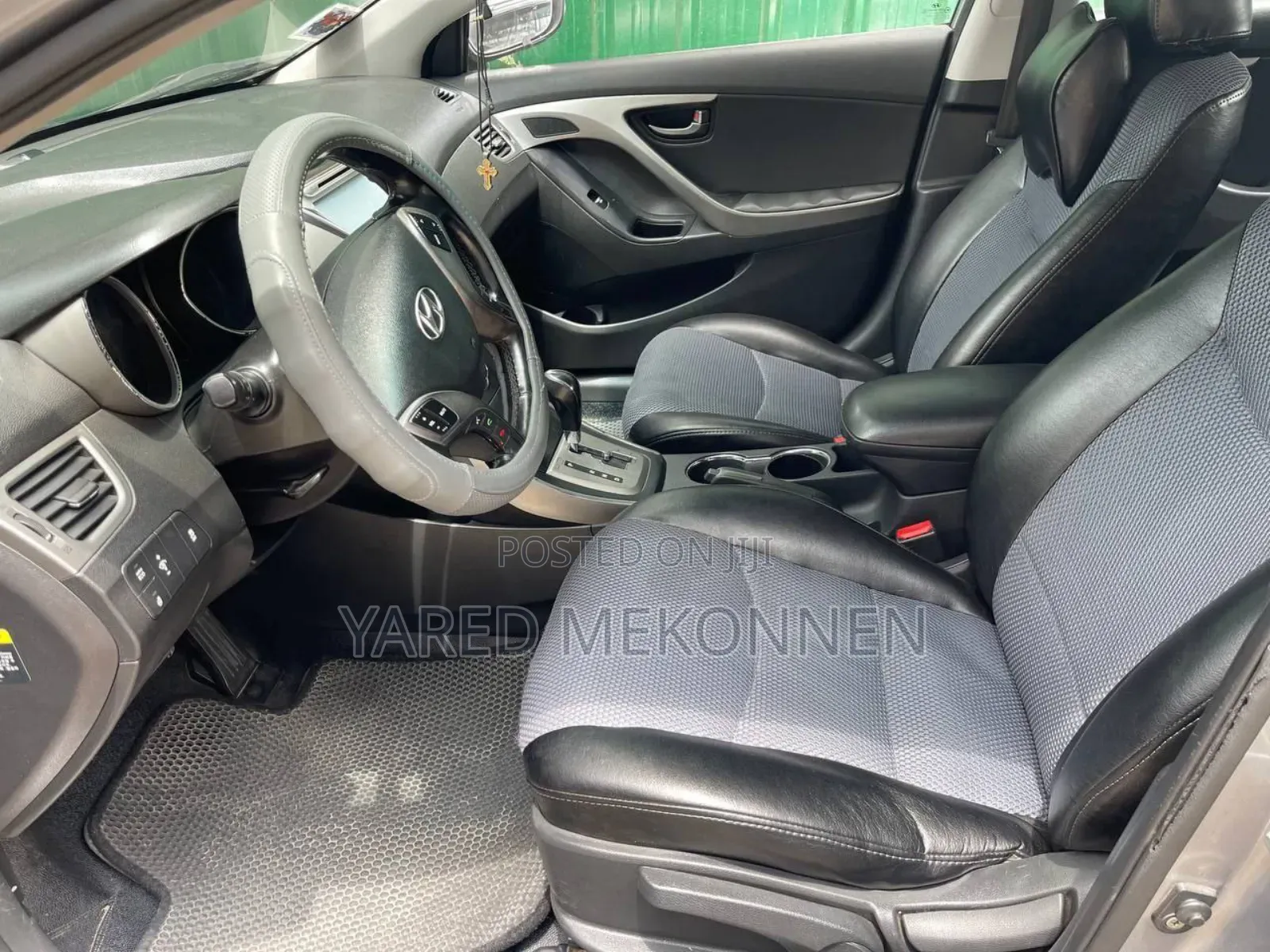 Hyundai Avante 2013 Silver