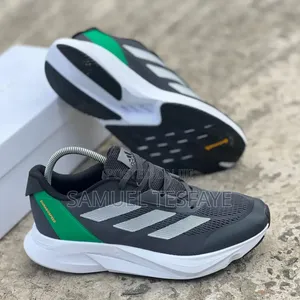Adidas Duramo