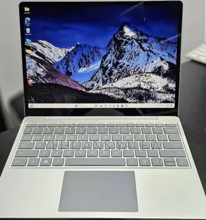 New Laptop Microsoft Surface 8GB Intel Core I5 SSD 128GB