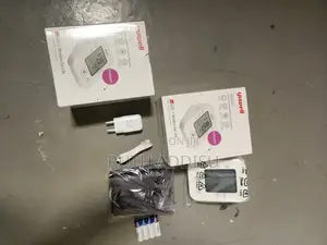 Photo - Yuwell Digital Blood Pressure Monitor奔馳packed Digital Bp Monitor