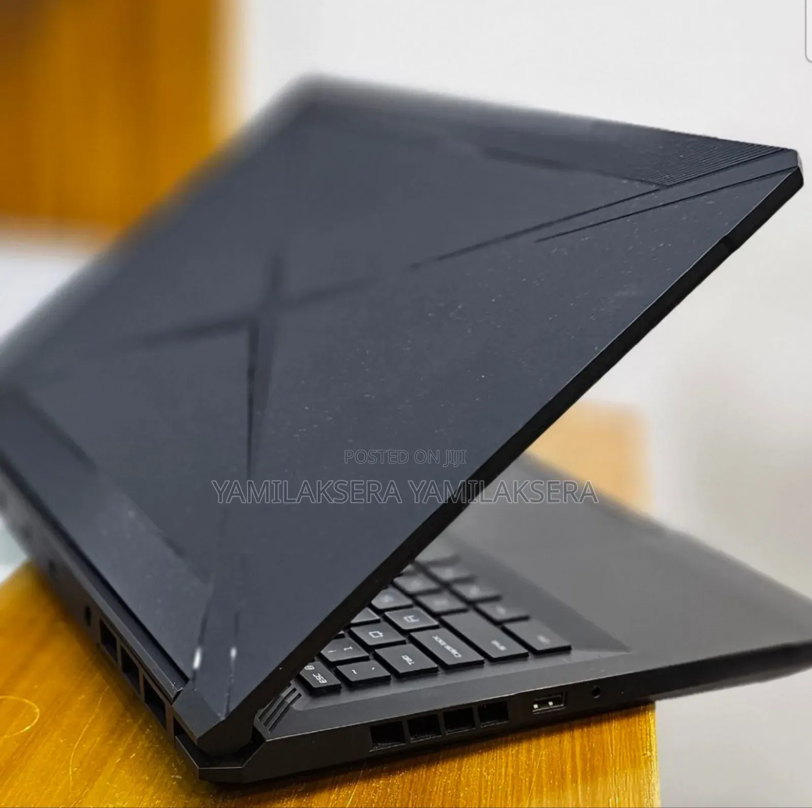 New Laptop 16GB AMD Ryzen 7 SSD 512GB