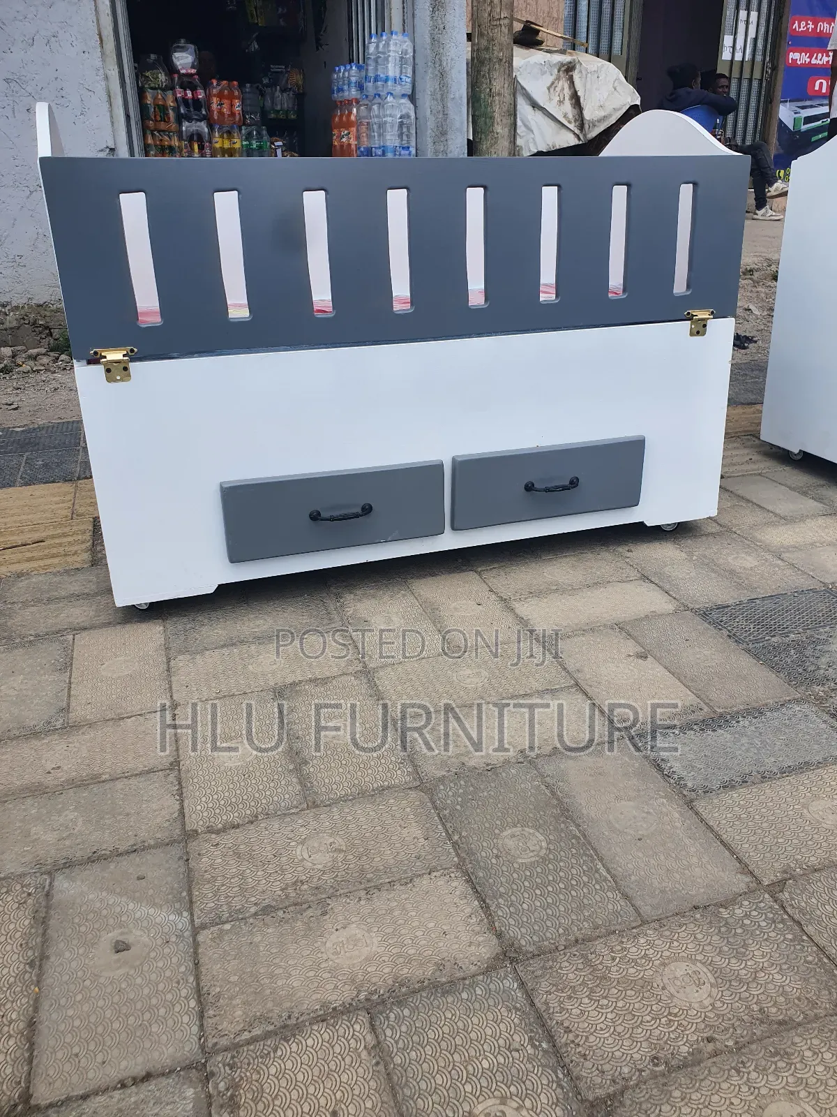 የልጆች አልጋ /የህፃናት አልጋ