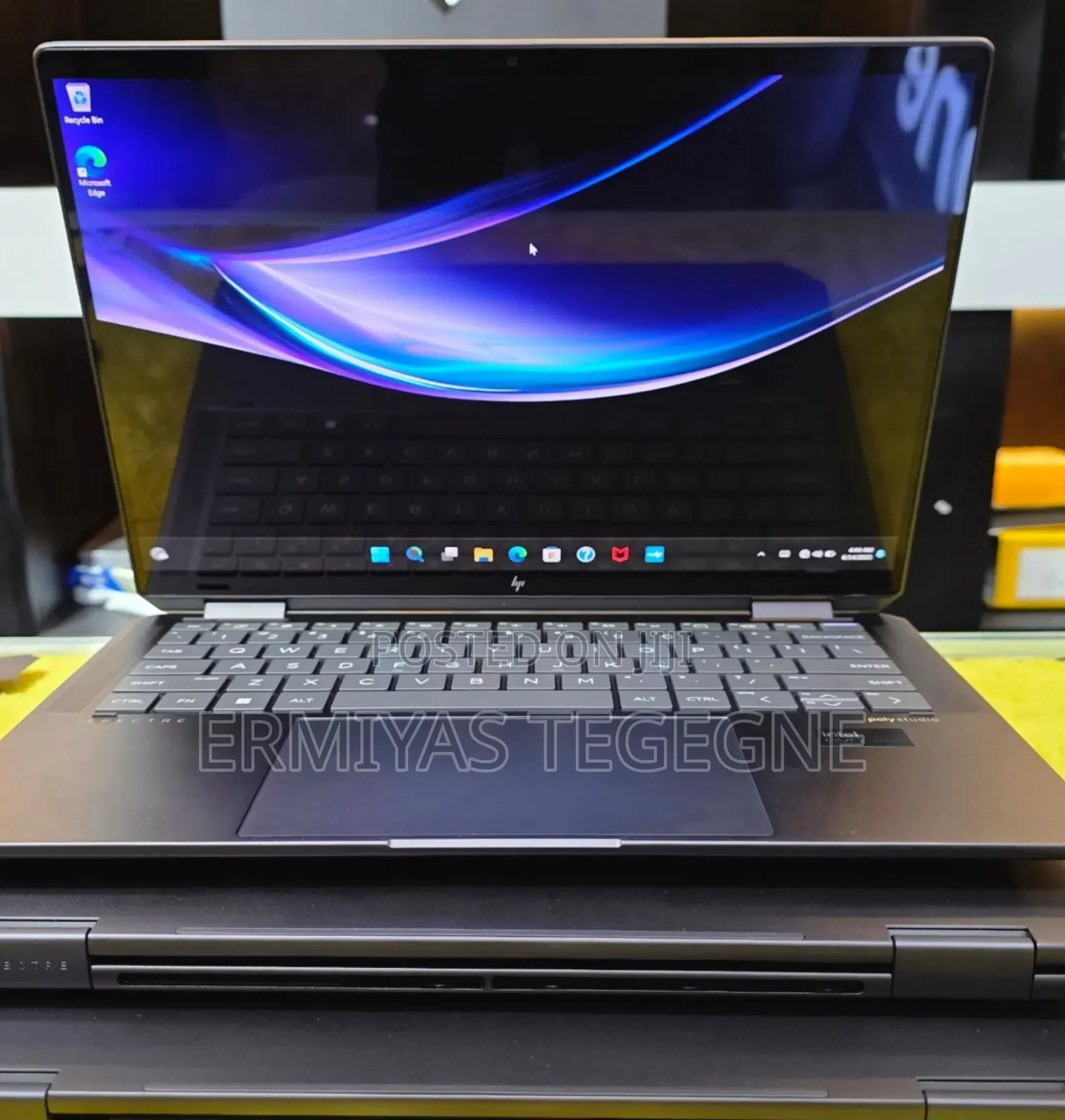 New Laptop HP Pavilion 15 8GB Intel Core I7 SSD 256GB