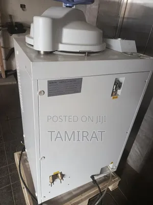 Photo - Autoclave 100l