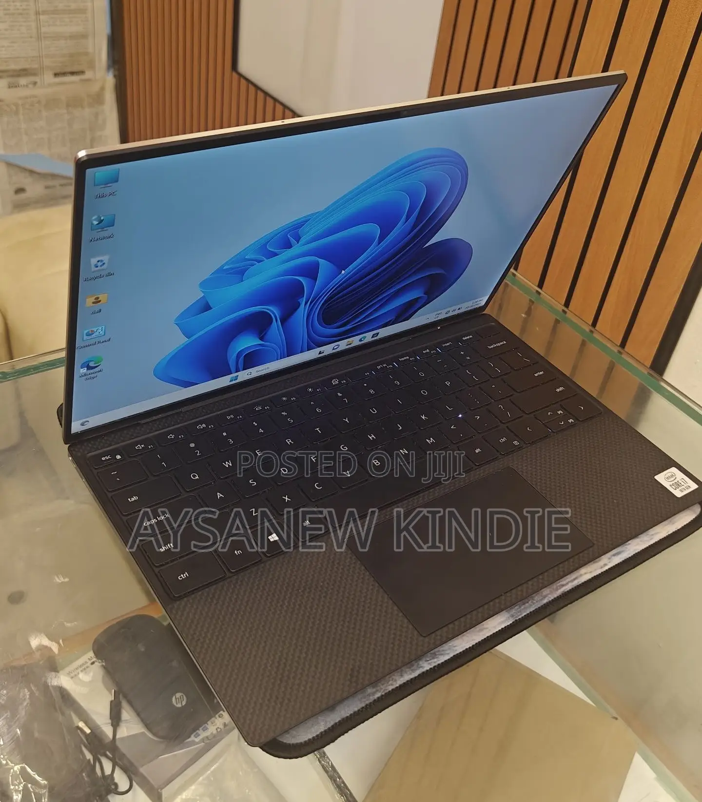 New Laptop Dell XPS 15 16GB Intel Core I7 SSD 512GB