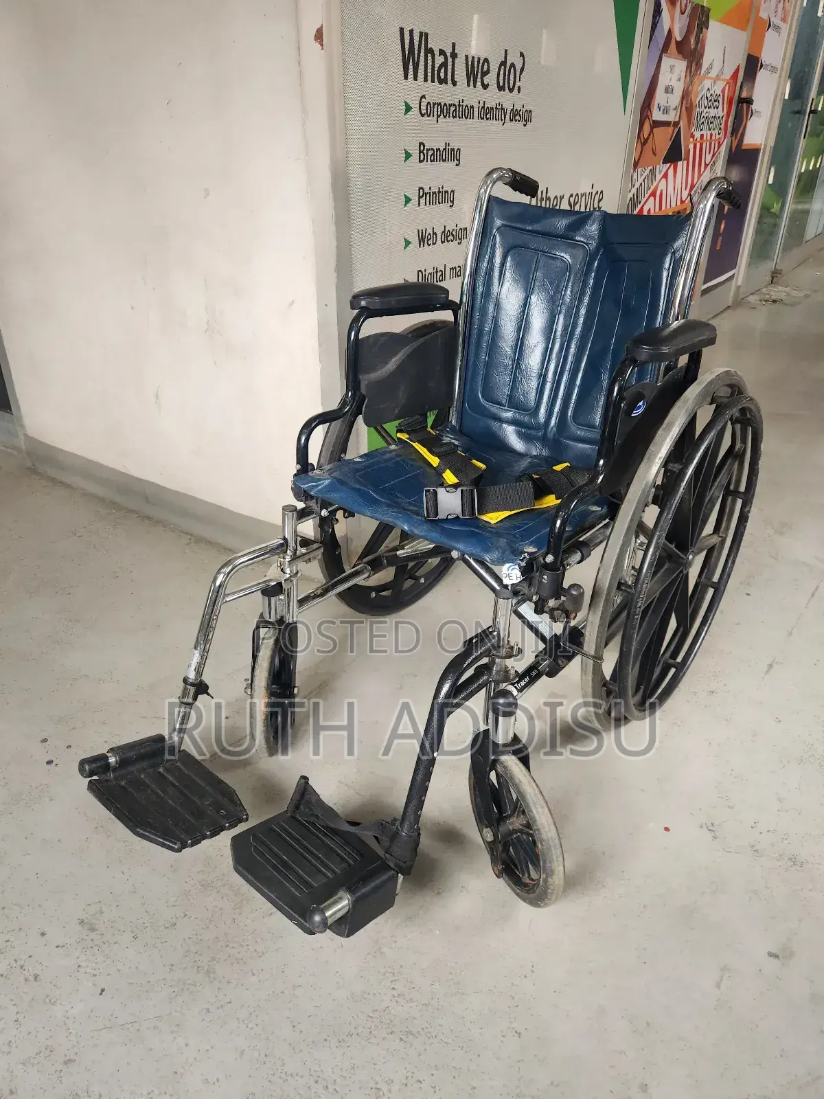 Foldable Wheelchair庫存wheelchair者別的wheelchair傳出wheelchair短短wheelchair