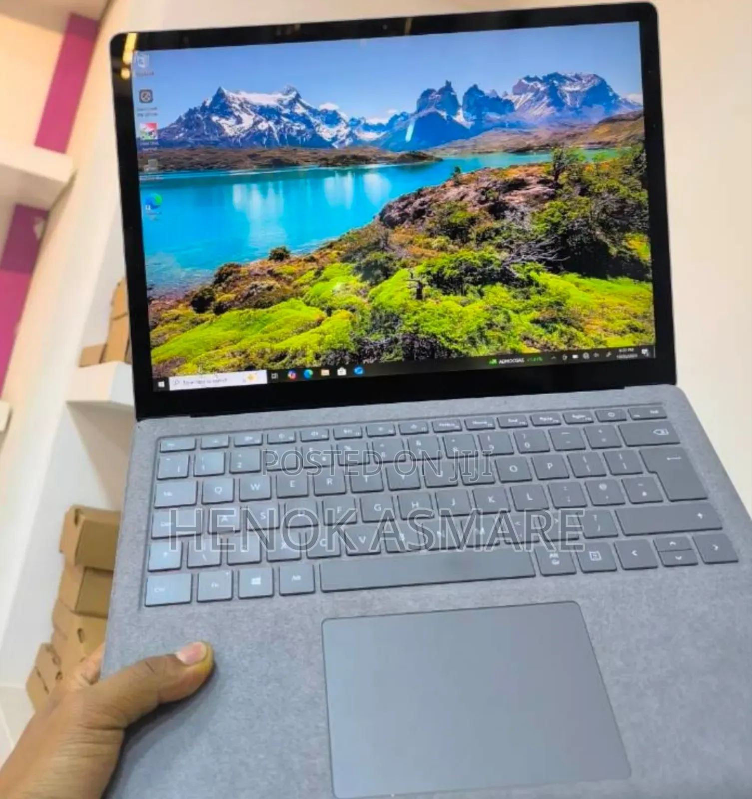 New Laptop Microsoft Surface 16GB Intel Core I7 SSD 512GB