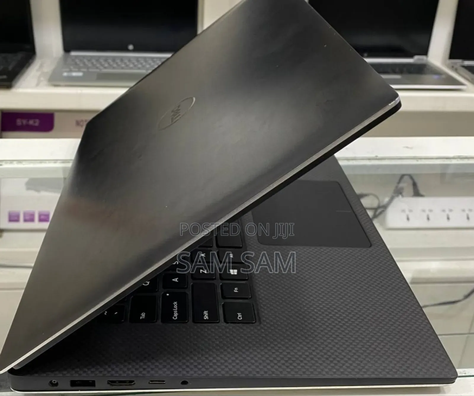 New Laptop Dell Precision 5570 16GB Intel Core I7 SSD 512GB