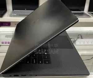 New Laptop Dell Precision 5570 16GB Intel Core I7 SSD 512GB