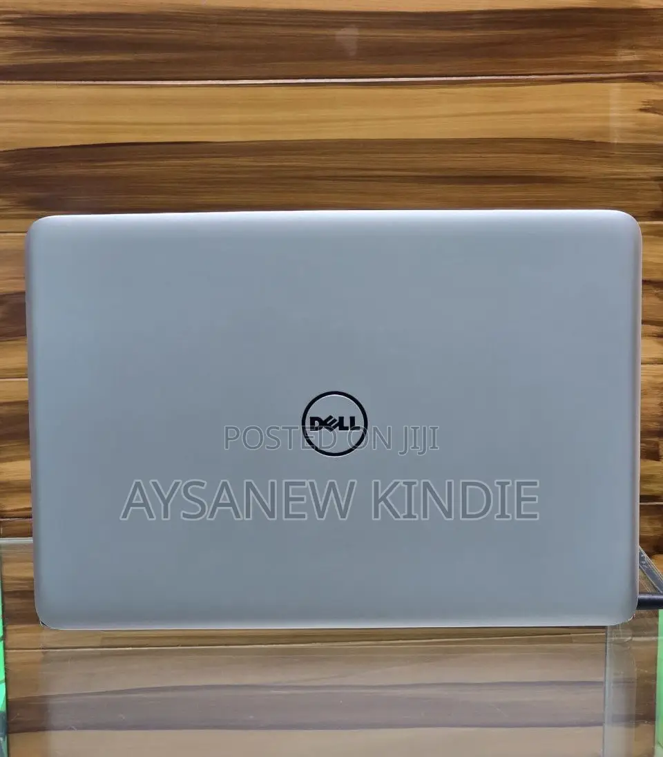 New Laptop Dell Inspiron 15 7000 8GB Intel Core I7 SSD 1T