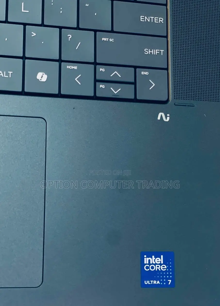 New Laptop HP 16GB Intel Core Ultra 7 SSD 1T