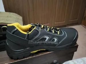 Bluewear Saftey Shoes