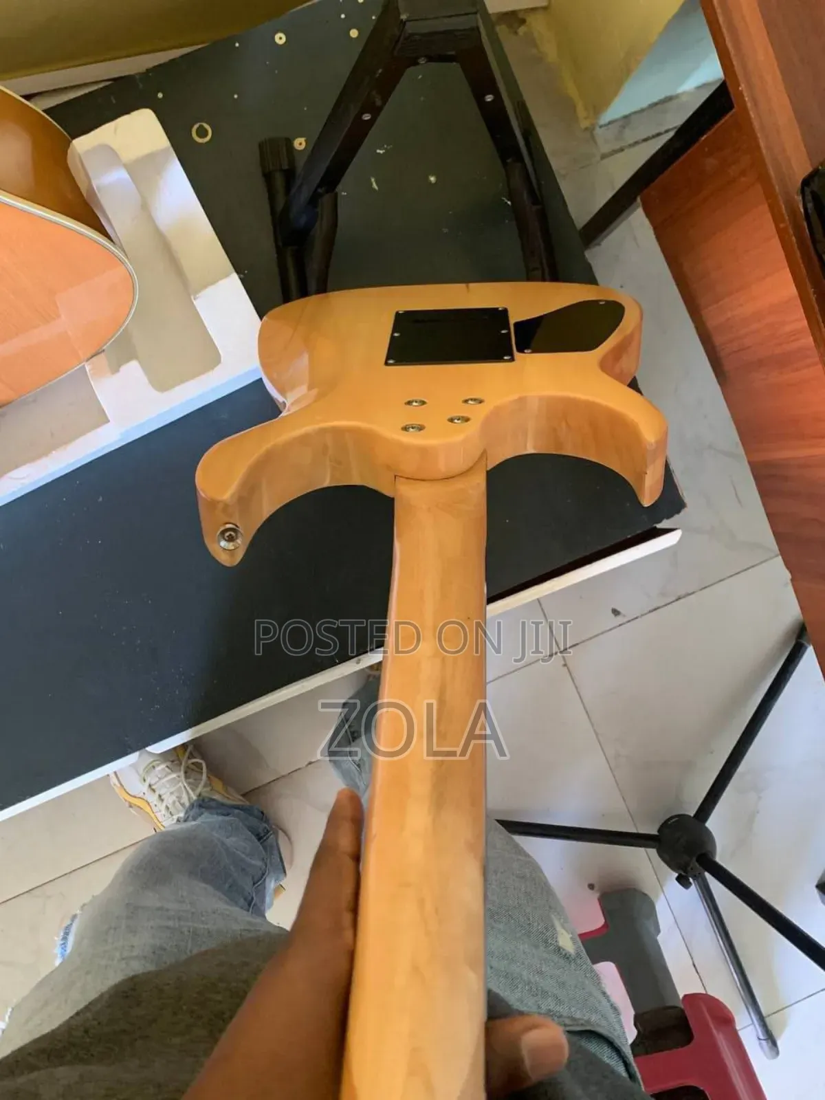 Lide Guitar For Sell