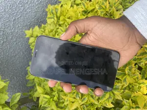 Photo - Apple iPhone X 64 GB White