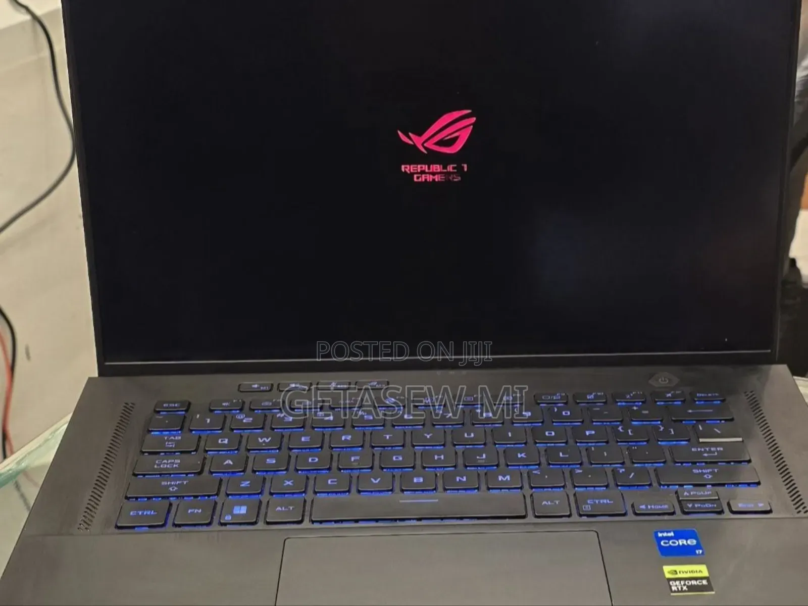 New Laptop Asus ROG Zephyrus G15 16GB Intel Core I7 SSD 1T