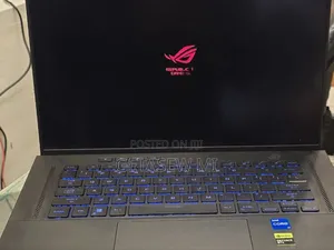 New Laptop Asus ROG Zephyrus G15 16GB Intel Core I7 SSD 1T