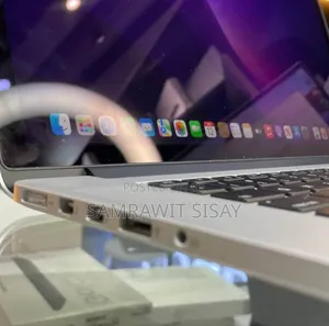 New Laptop Apple MacBook 2015 16GB Intel Core i7 SSD 256GB